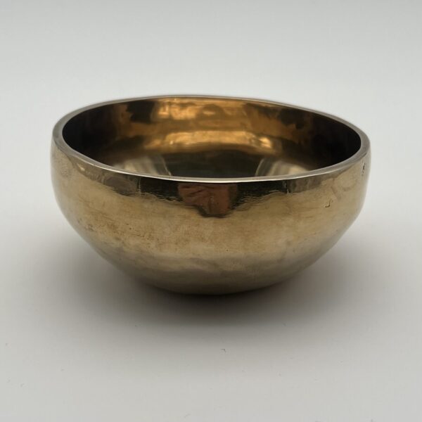 Klangschale in goldener Optik 12 cm 413 g. Grundton 566,89 Hz