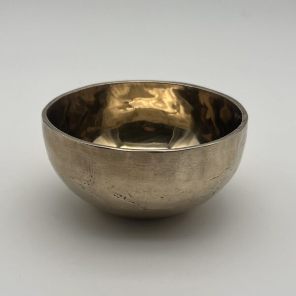 Klangschale in goldener Optik 12 cm 380 g. Grundton 486,33 Hz