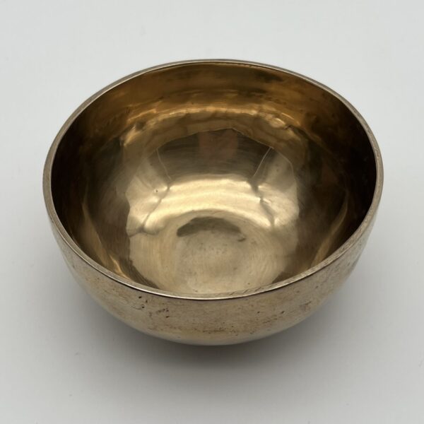 Klangschale in goldener Optik 14 cm 435 g Grundton 316,41 Hz
