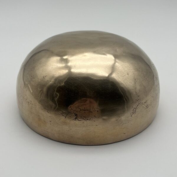 Klangschale in goldener Optik 16 cm 723 g Grundton 304,69 Hz
