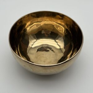 Klangschale in goldener Optik 18 cm 1002 g Grundton 186,04 Hz
