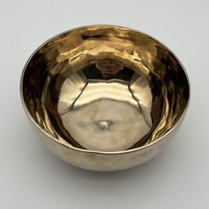 Klangschale in goldener Optik 18 cm 932 g Grundton 177,25 Hz