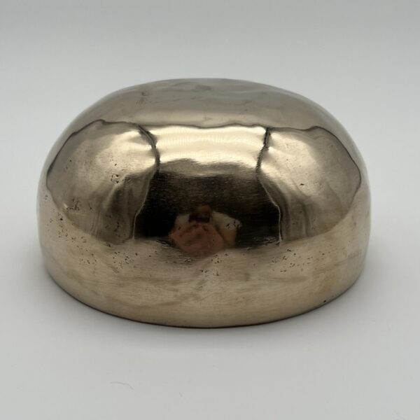 Klangschale in goldener Optik 16 cm 716 g. Grundton 292,97 Hz. – Bild 3