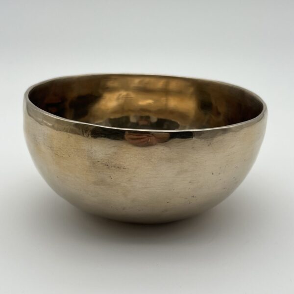 Klangschale in goldener Optik 16 cm 686 g. Grundton 294,43 Hz. – Bild 2