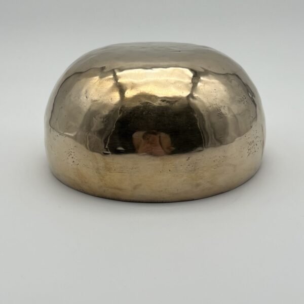 Klangschale in goldener Optik 16 cm 923 g. Grundton 279,79 Hz. – Bild 2