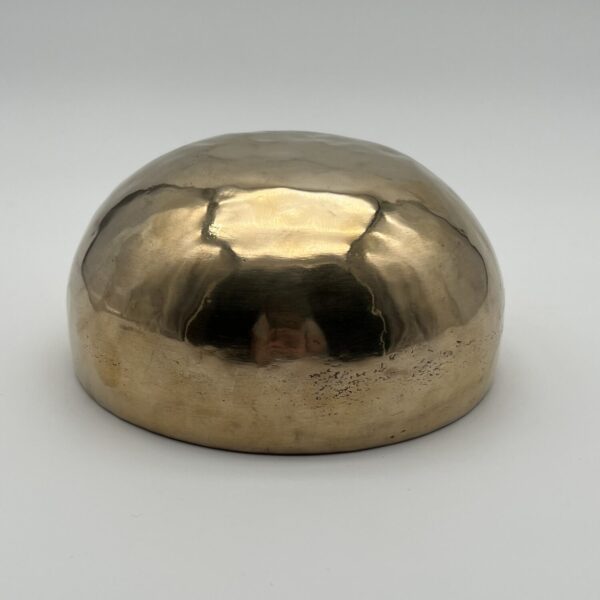Klangschale in goldener Optik 16 cm 782 g. Grundton 304,68 Hz. – Bild 2